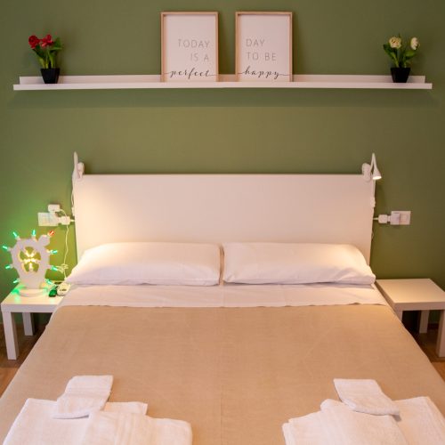 Fara1 Guest House